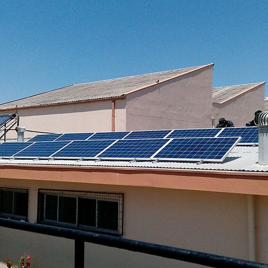 Proyecto con Paneles Solares Liceo Industrial Tomé